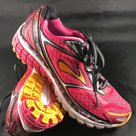 brooks ghost 7 yellow